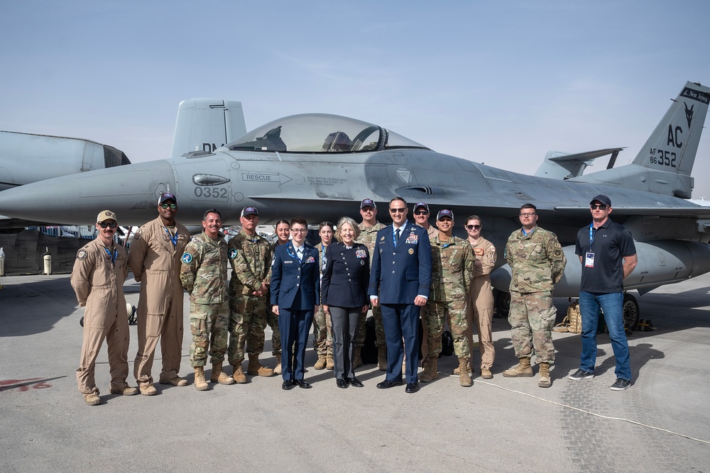 US military, civilian leaders recognize Airmen, Soldiers for contribution to Saudi World Defense Show