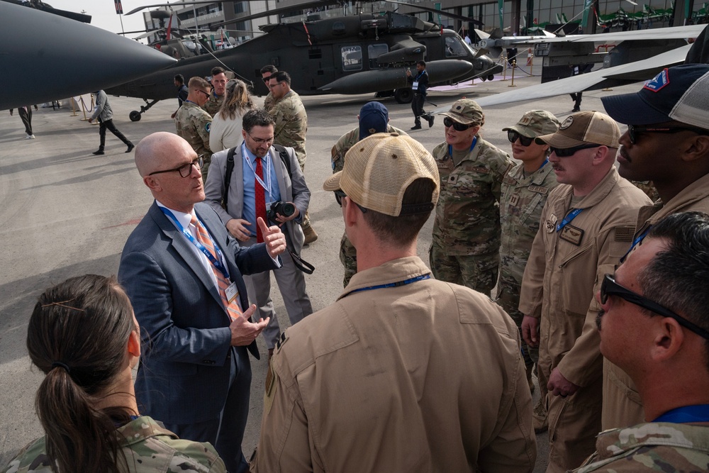 US military, civilian leaders recognize Airmen, Soldiers for contribution to Saudi World Defense Show