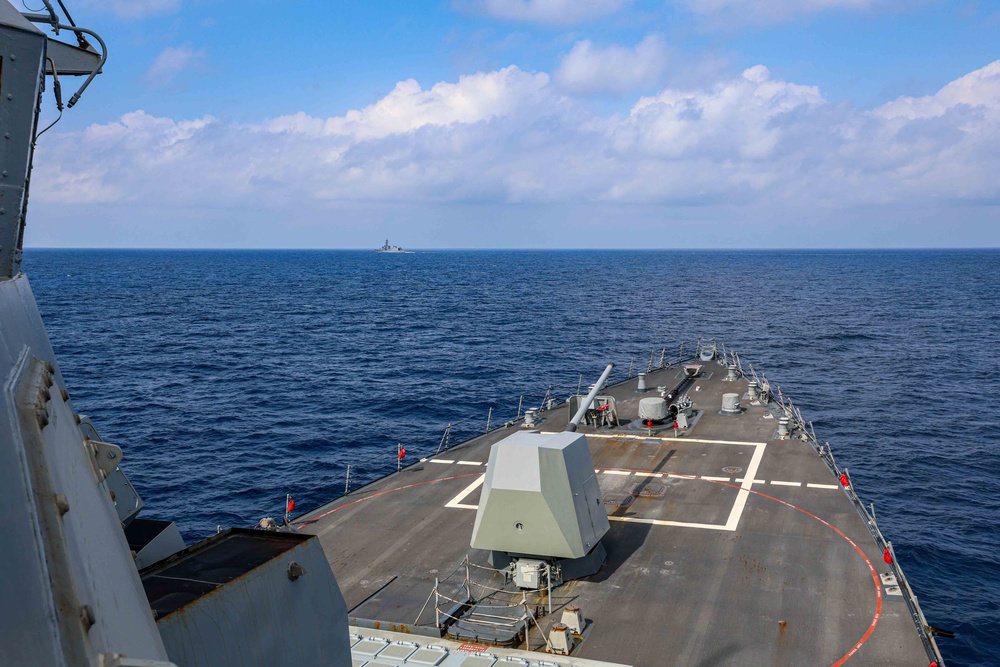 U.S., Japan and Australia Conduct Trilateral Operations