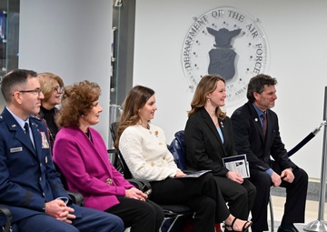 CSAF Allvin presents 2022 Kolligian Trophy