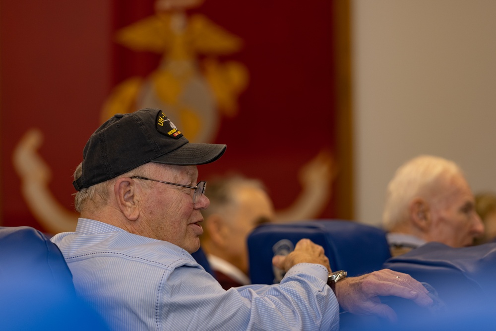 Distinguished Flying Cross Society visits MCAS Beaufort