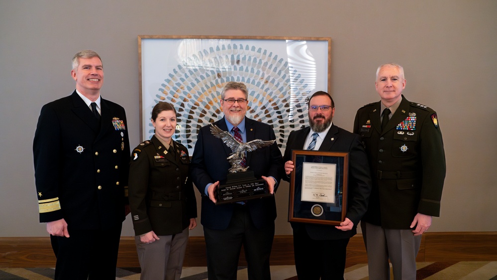 USTRANSCOM analysts receive Gen. Tuttle award