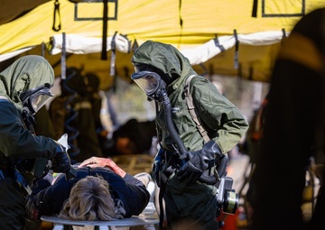 Photo of Georgia Air National Guard and Army National Guard members during the Homeland Response Force External Evaluation
