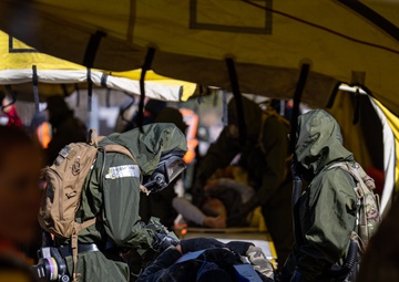 Photo of Georgia Air National Guard and Army National Guard members during the Homeland Response Force External Evaluation