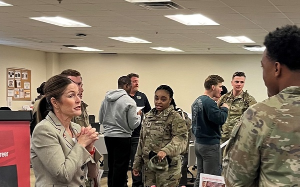 Universities partner with Recruiting and Retention College to further Soldier educational opportunities
