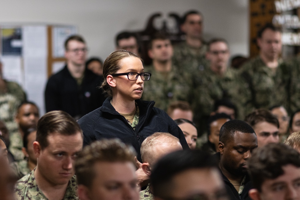 RADM Freedman Visits NORU