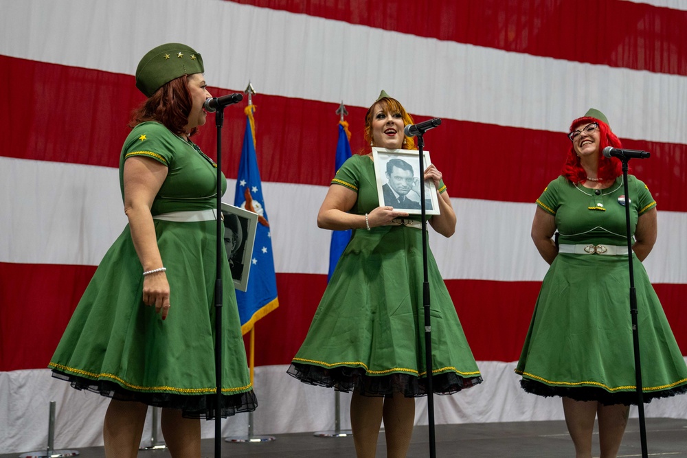Retro Radio Dolls perform at 2023 Nevada Air National Guard Outstanding Airmen of the Year Awards Ceremony
