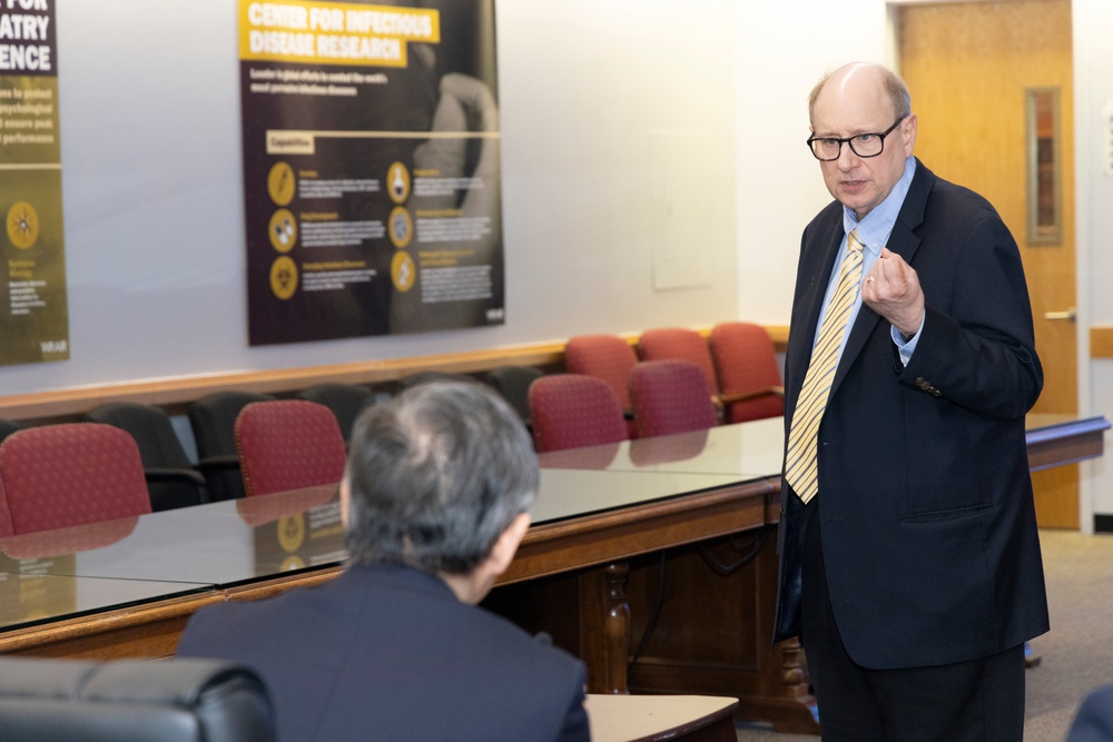 Japanese National Defense Medical College visit the Walter Reed Army Institute of Research