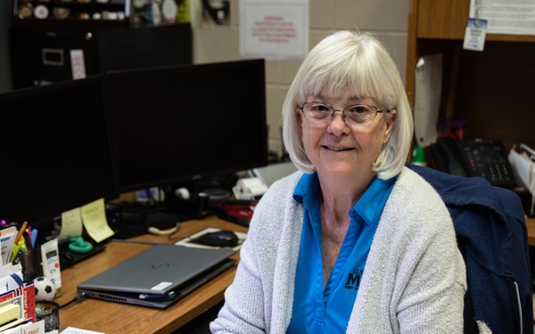 Marne Lanes Manager Receives Award
