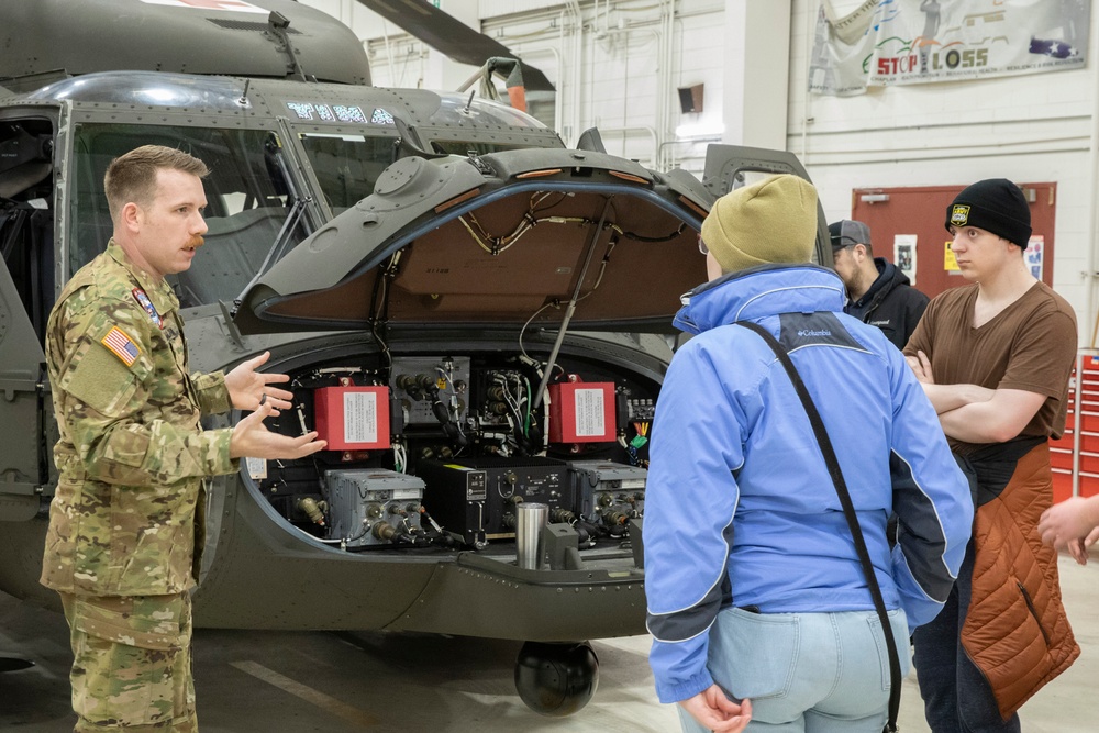 Raven Homeschool Tour: Uh-60M avionics