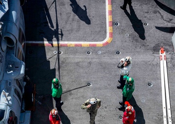 Abraham Lincoln welcomes Carrier Strike Group 15