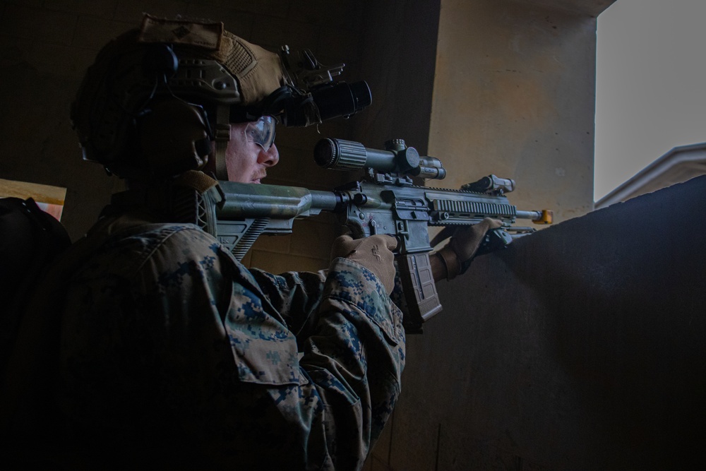 BLT 1/1 conduct Motorized Raid and Reinforcement