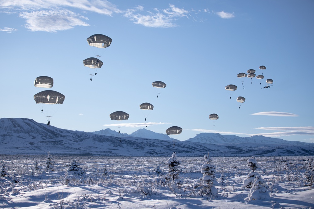 11th Airborne Division Conducts Air Operations during JPMRC 24-02