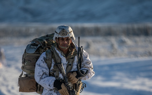Soldiers prepare for combat operations in the Arctic