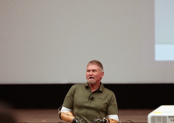 Lee Shelby, Motivational Safety Speaker, Stresses the Importance of Safety