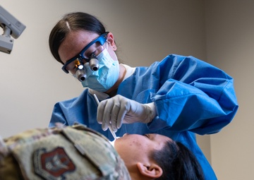 Steel Team Spotlight: The floss-ophy of the 911th ASTS dental clinic