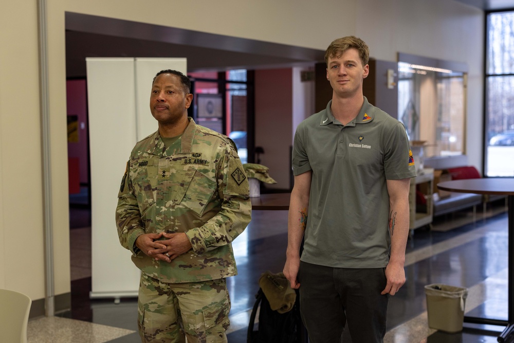 Soldier leads lifesaving campaign to increase participation in bone marrow registry