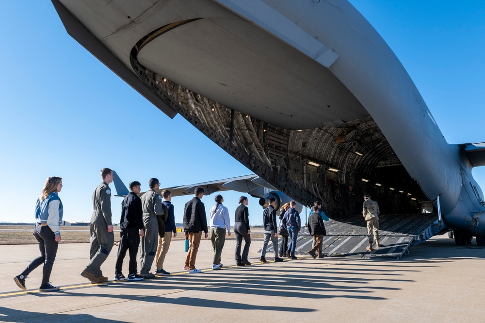 167th Conducts Orientation Flight for AFJROTC