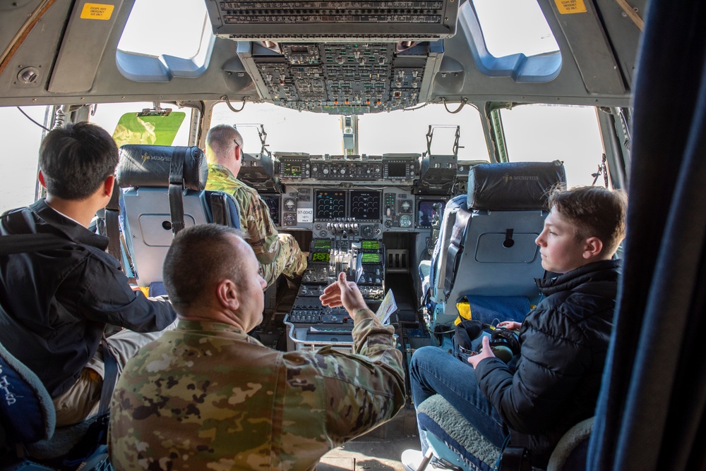 167th Conducts Orientation Flight for AFJROTC