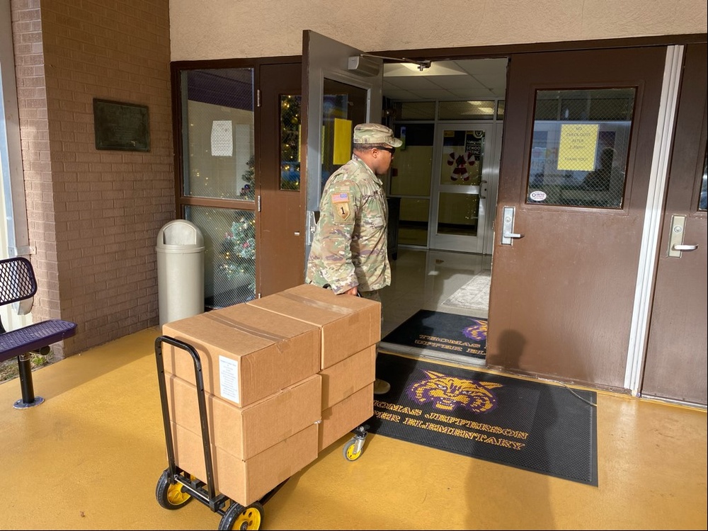 Shreveport Army Recruiters Get Serious About Community with Operation Christmas Cheer