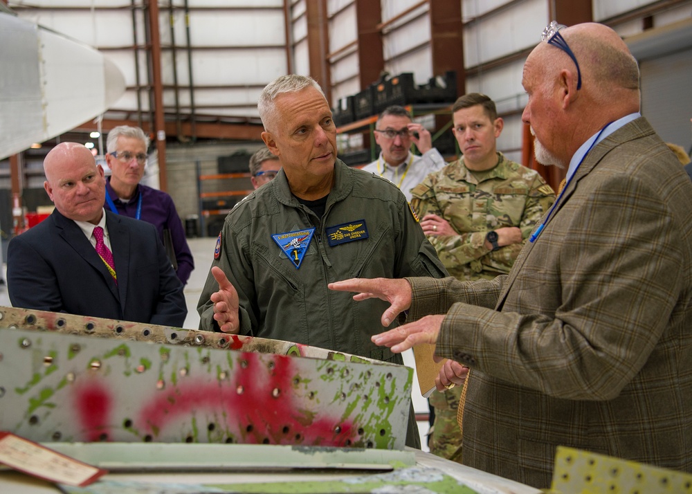 Acting Commander, Naval Air Forces visits MROTC