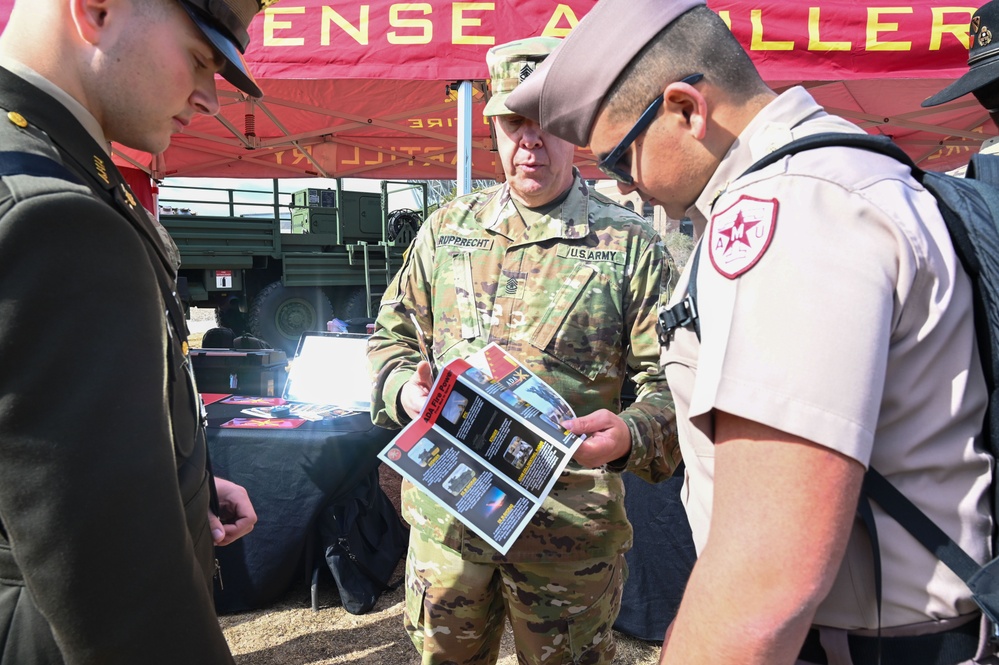 OCADA participates in the Meet Your Army Event hosted by Texas A&amp;M University