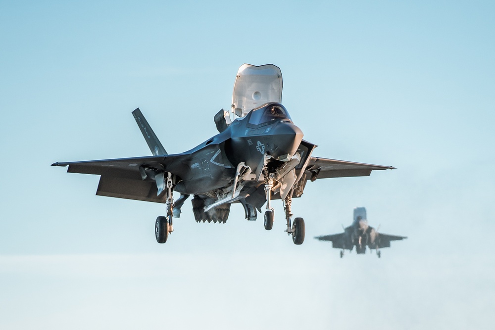 VMFA-225 Conducts Carrier Qualifications Aboard USS Boxer (LHD 4)