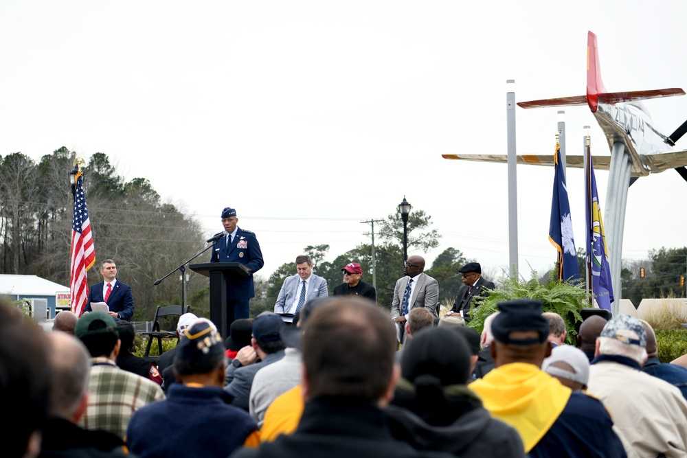CJCS, Team Shaw, Sumter community honor Tuskegee Airmen in historic P-51 dedication