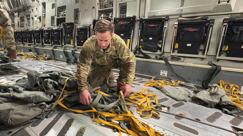 11th Airborne Division Jumps into Donnelly Training Area for JPMRC 24-02