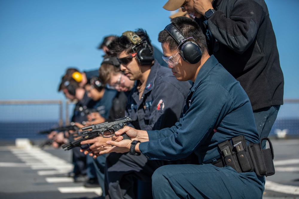 USS Gunston Hall Conducts Small-Arms Gun Shoot