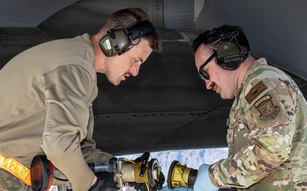 Bamboo Eagle 24-1 Airmen execute first-ever AMC-to-F-22 aircraft-to-aircraft refueling