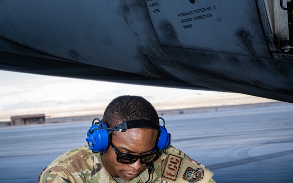 Bamboo Eagle 24-1 Airmen execute first-ever AMC-to-F-22 aircraft-to-aircraft refueling
