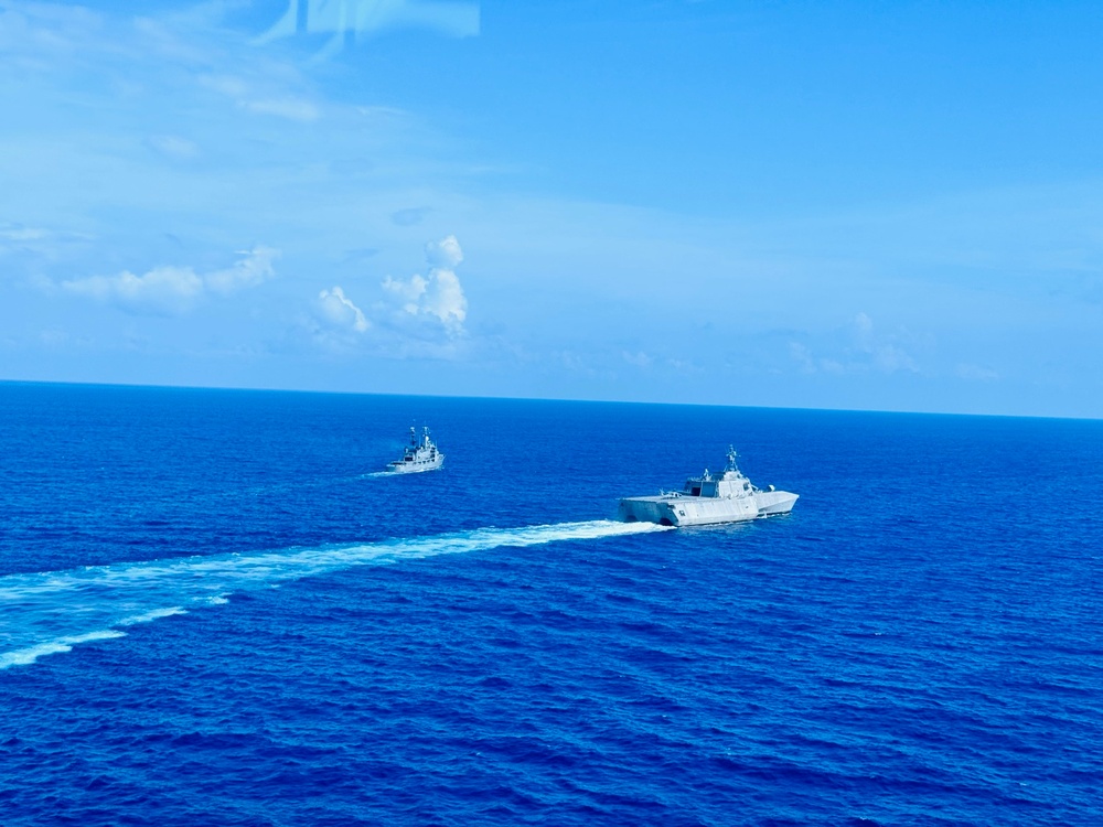 USS Gabrielle Giffords Sails South China Sea with BRP Gregorio del Pilar