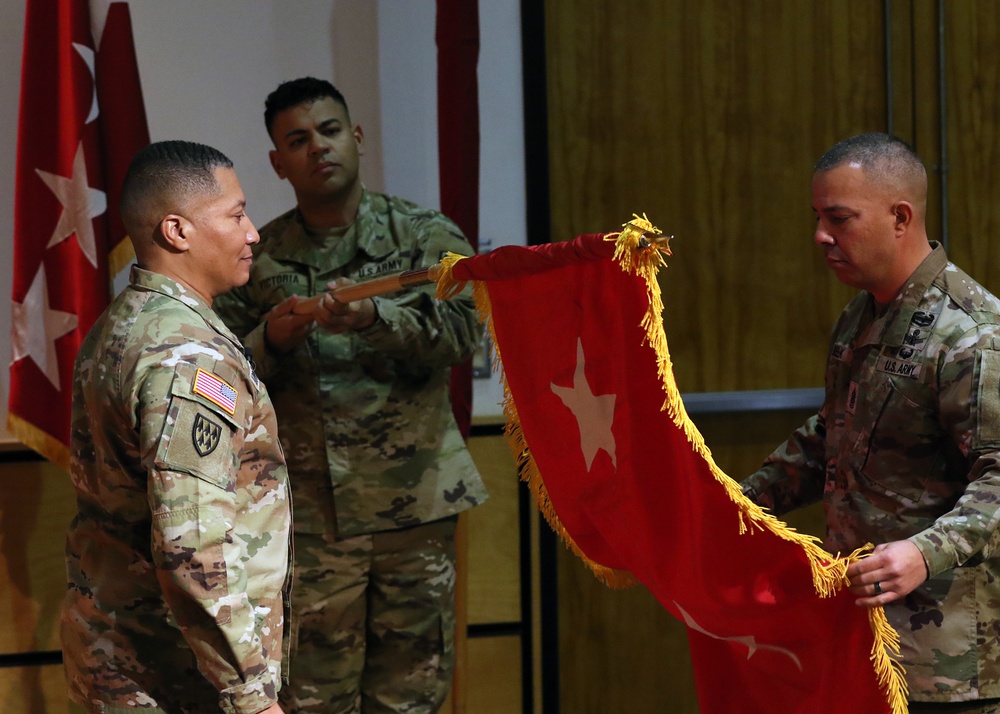 Commanding General Receives Promotion  Sgt. Christian Morton  32d Army Air and Missile Defense Command  Sgt. Christian Morton, 32d AAMDC Public Affairs NCO  32d AAMDC Commanding General Receives Promotion
