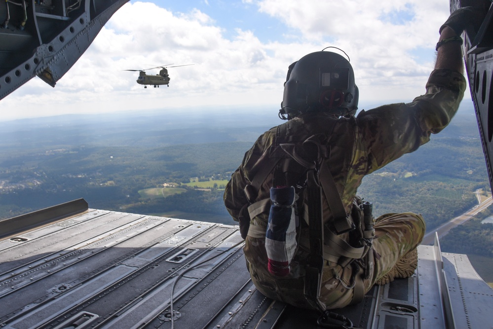 U.S. Army 20th Special Forces Group Jumps