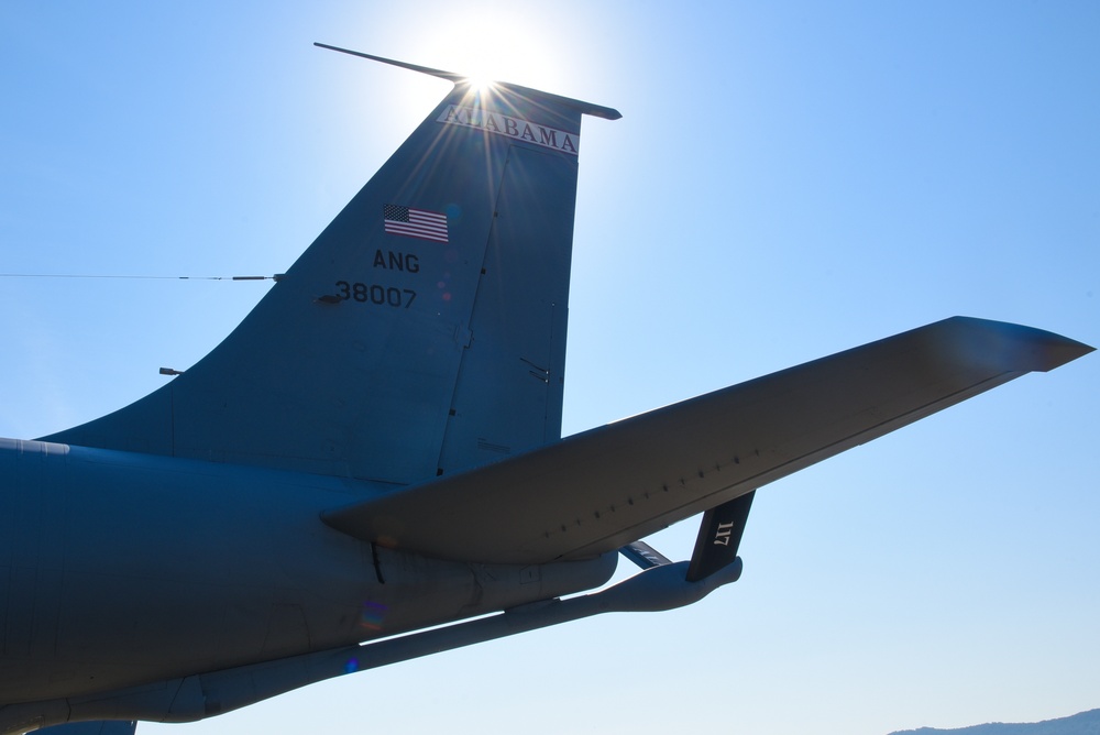 KC-135 Flight line Photos
