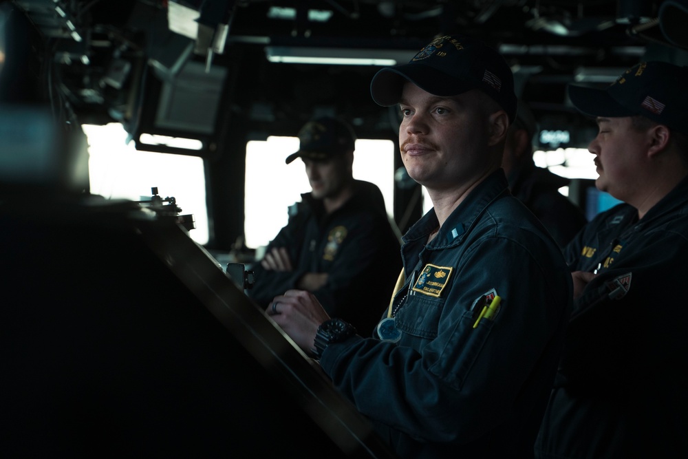 USS Delbert D. Black Pulls into Rota, Spain.