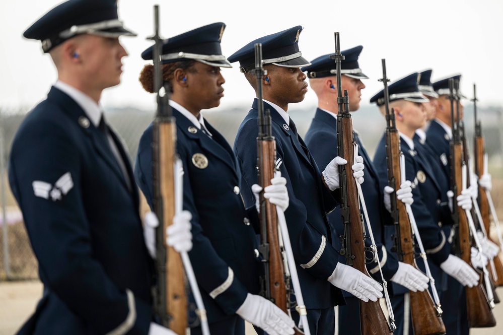 Fifth Chief Master Sgt. of the Air Force Robert D. Gaylor Laid to Rest