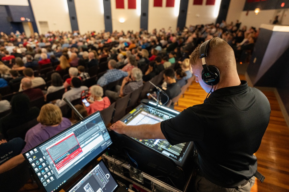 United States Navy Band performs at West Monroe High School