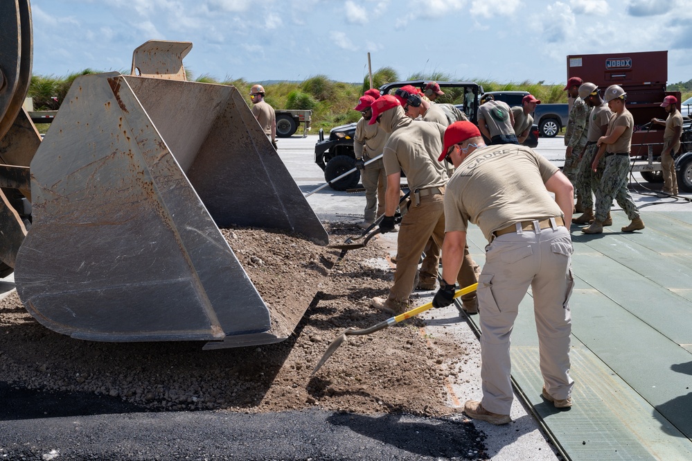 Cope North 24: U.S., RCAF engineers install AM-2 matting