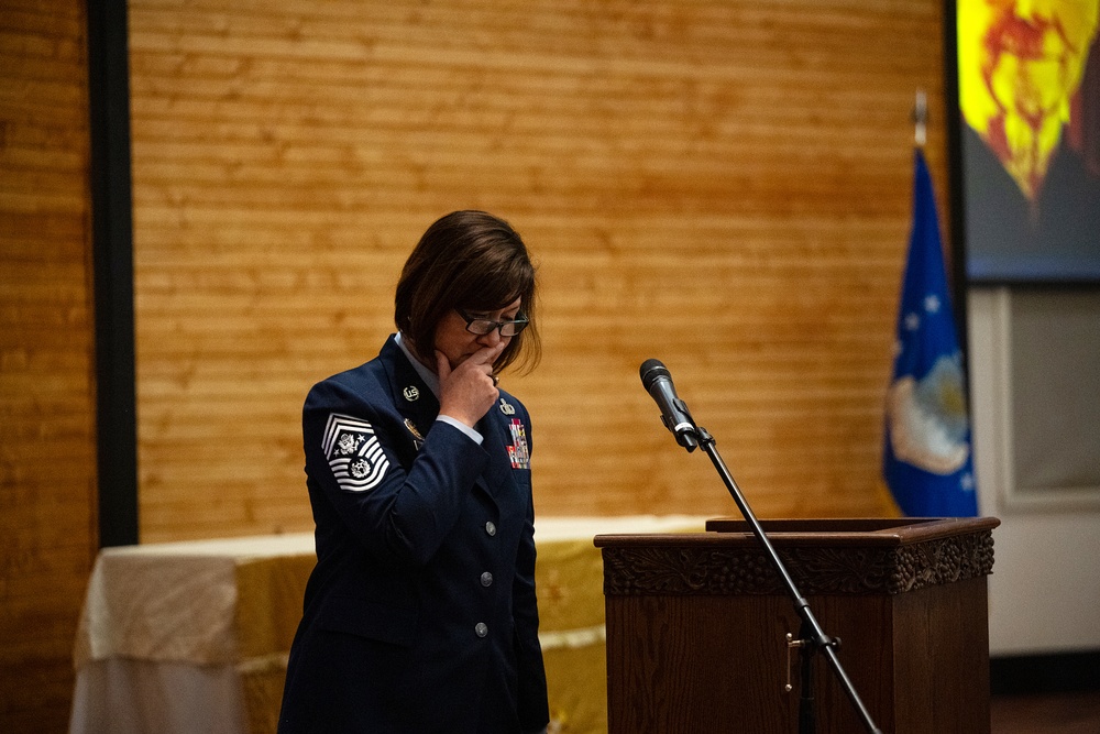 Fifth Chief Master Sgt. of the Air Force Robert D. Gaylor Laid to Rest