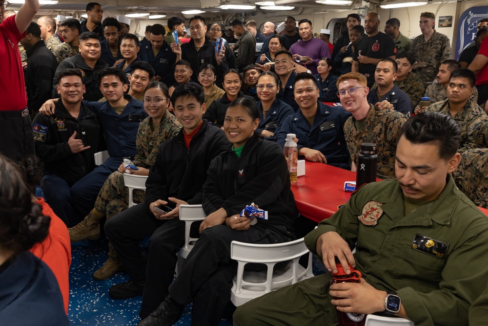 USS America hosts karaoke and ice cream social