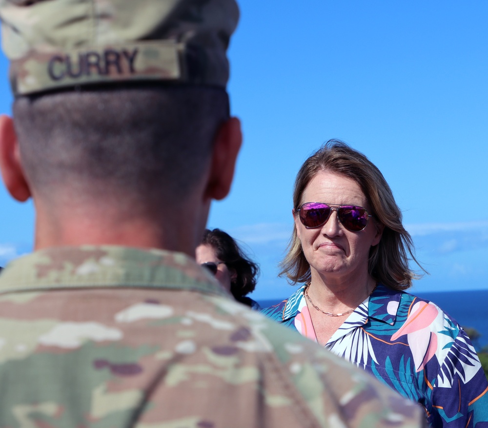 FEMA administrator receives USACE temporary housing mission updates during a site visit in West Maui