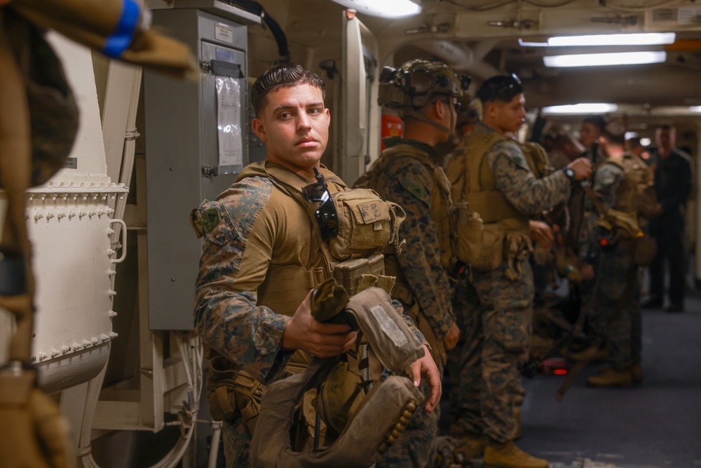 DVIDS - Images - BLT 1/5 Rehearses TRAP Procedures Aboard USS Somerset ...