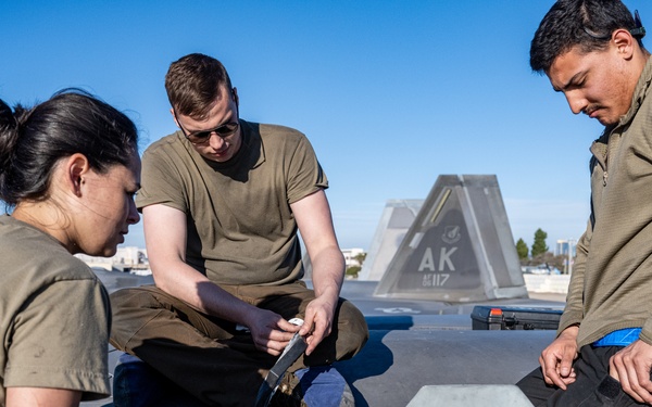 525th EFGS keeps Raptors mission capable during Bamboo Eagle 24-1