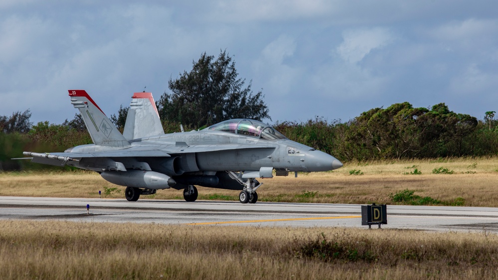 U.S. Marines and the Royal Australian Air Force train together in Tinian