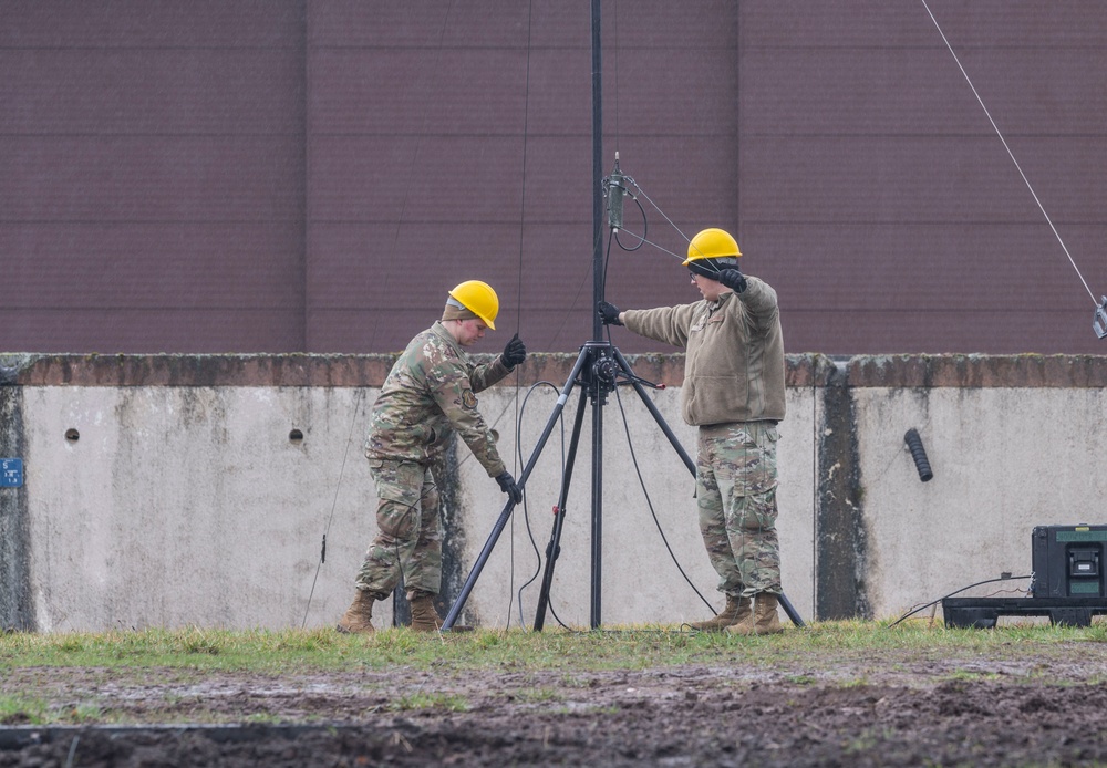 High Frequency communications not a lost art