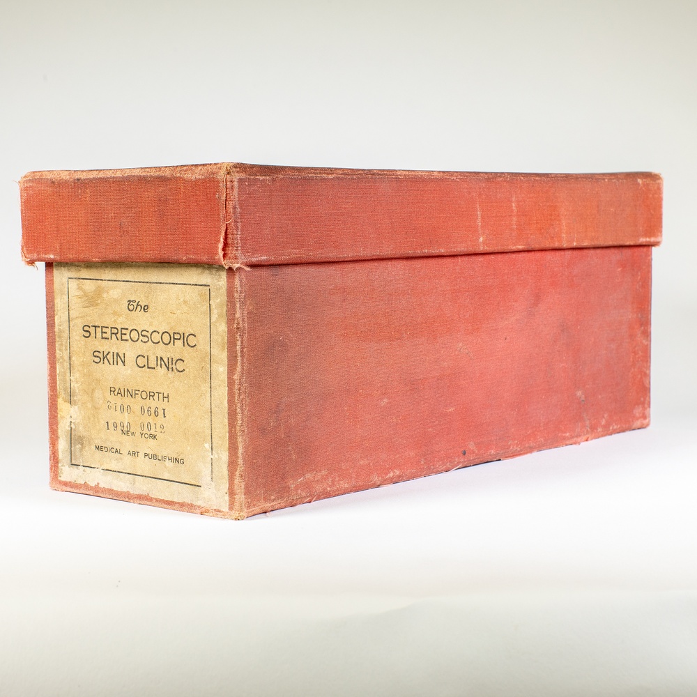 Stereoscopic card set, with stereoscope, called ‘The Stereoscopic Skin Clinic.’