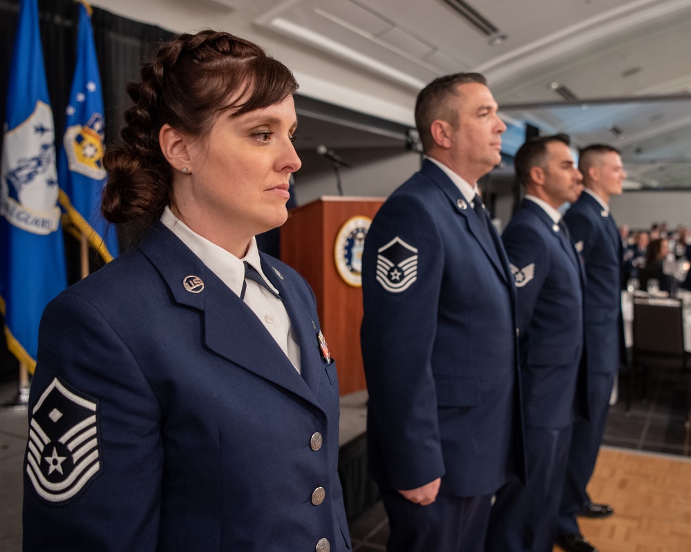 KYANG recognizes top Airmen