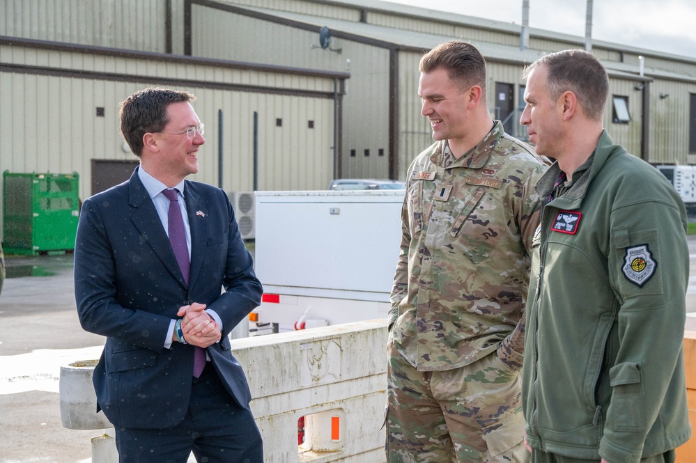 Robert Courts, MP Participates in Immersion Tour on RAF Fairford